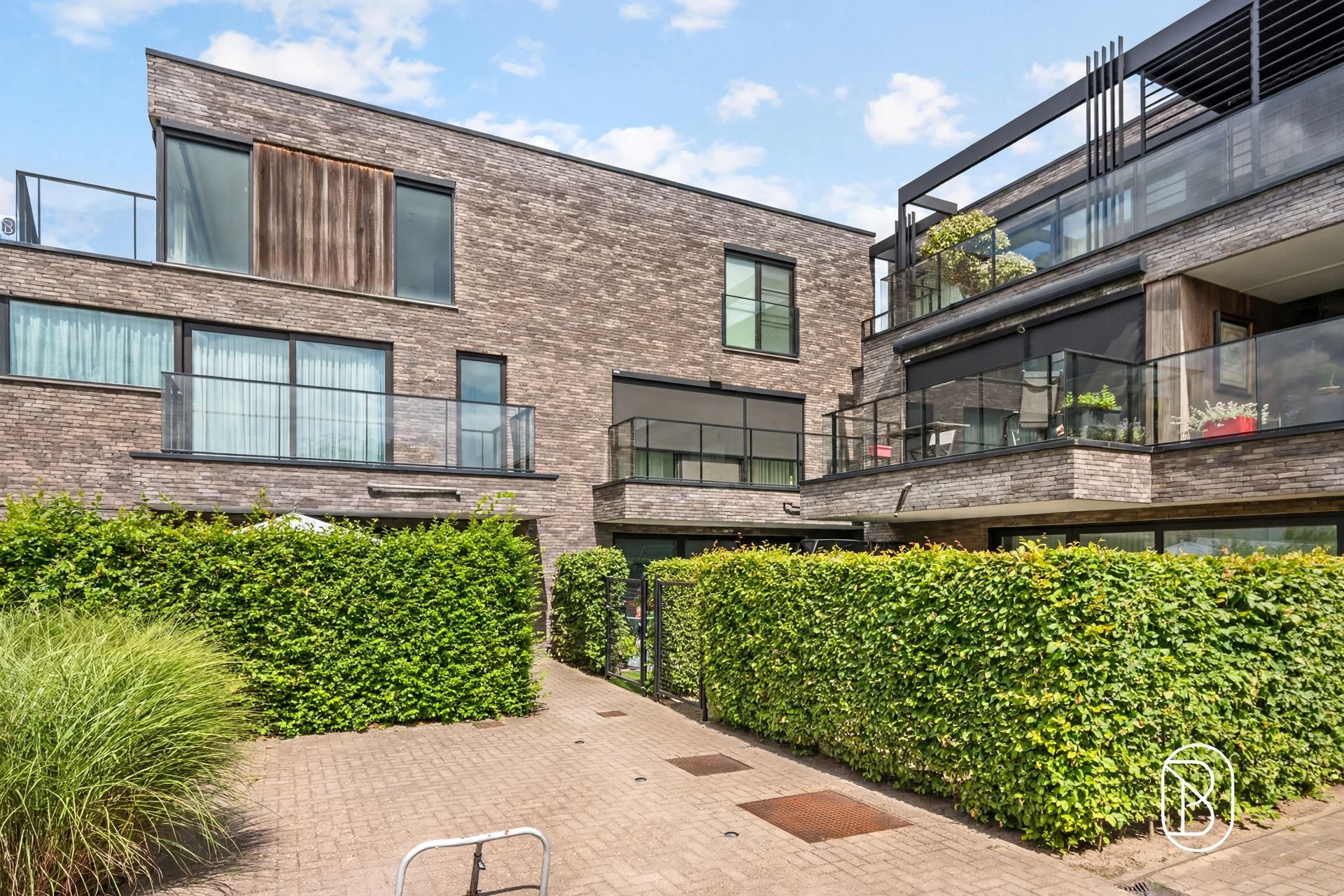 Toffe penthouse met aangenaam terras in Waregem - foto 4