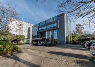 Espace de bureaux de 794 m² bénéficiant d'un emplacement exceptionnel, situé au sein du superbe complexe de bureaux « Eagle House ».Très bien situé à...