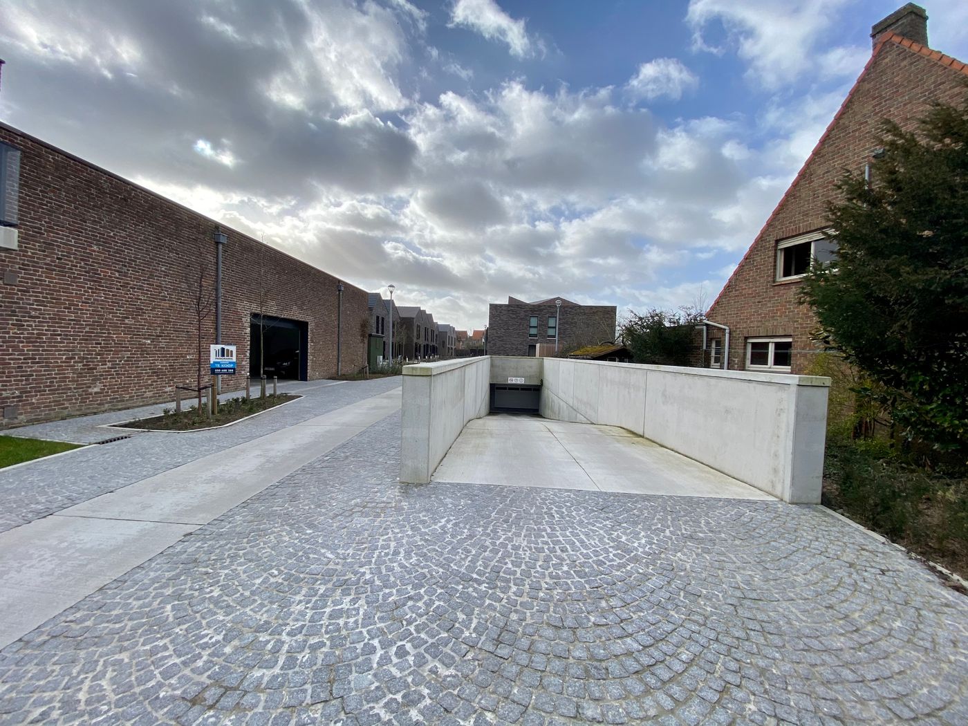 Overdekte parkeerplaats - foto 3