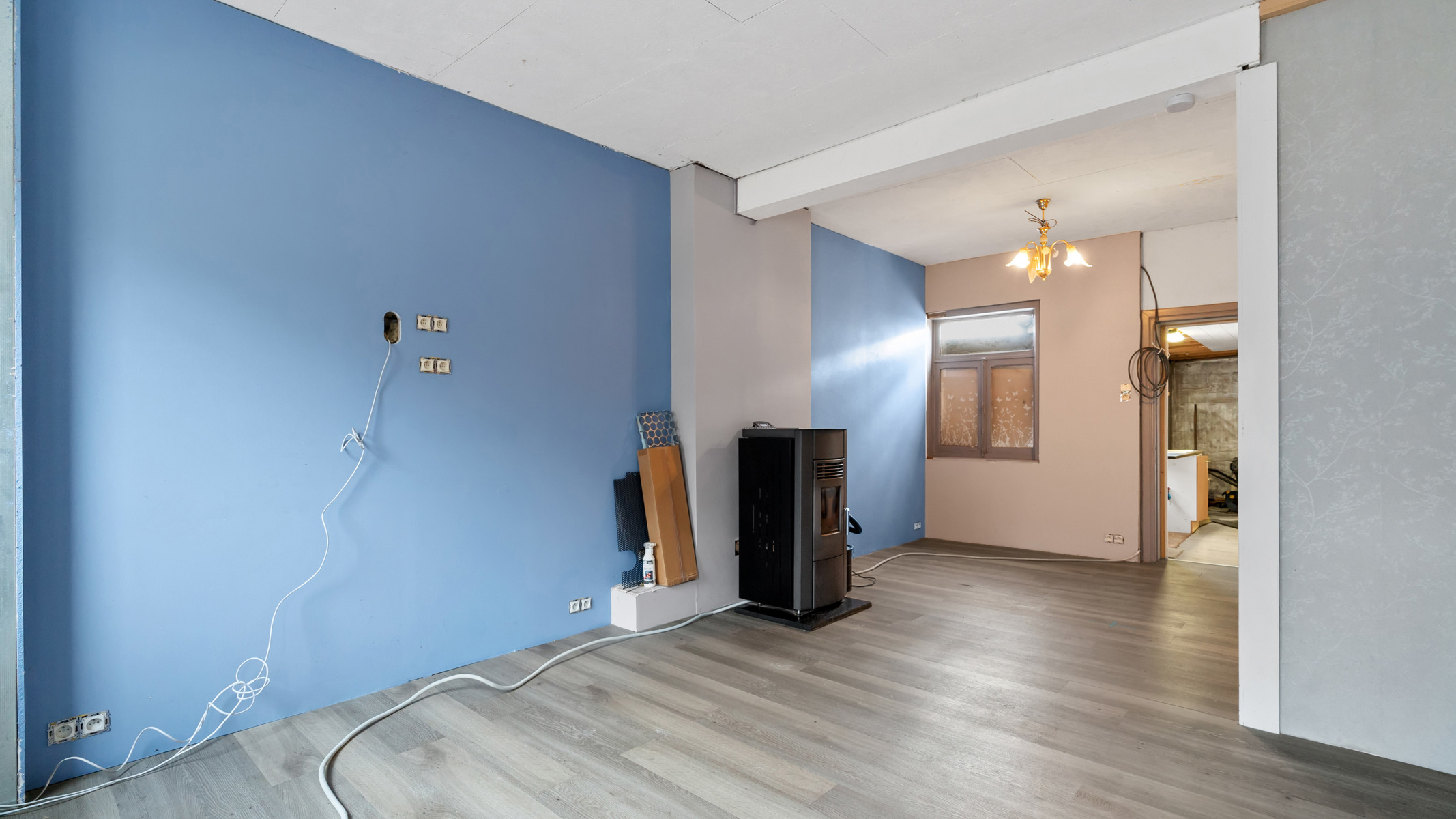 Deels te renoveren starterswoning met diepe tuin in groene, rustige omgeving - foto 5