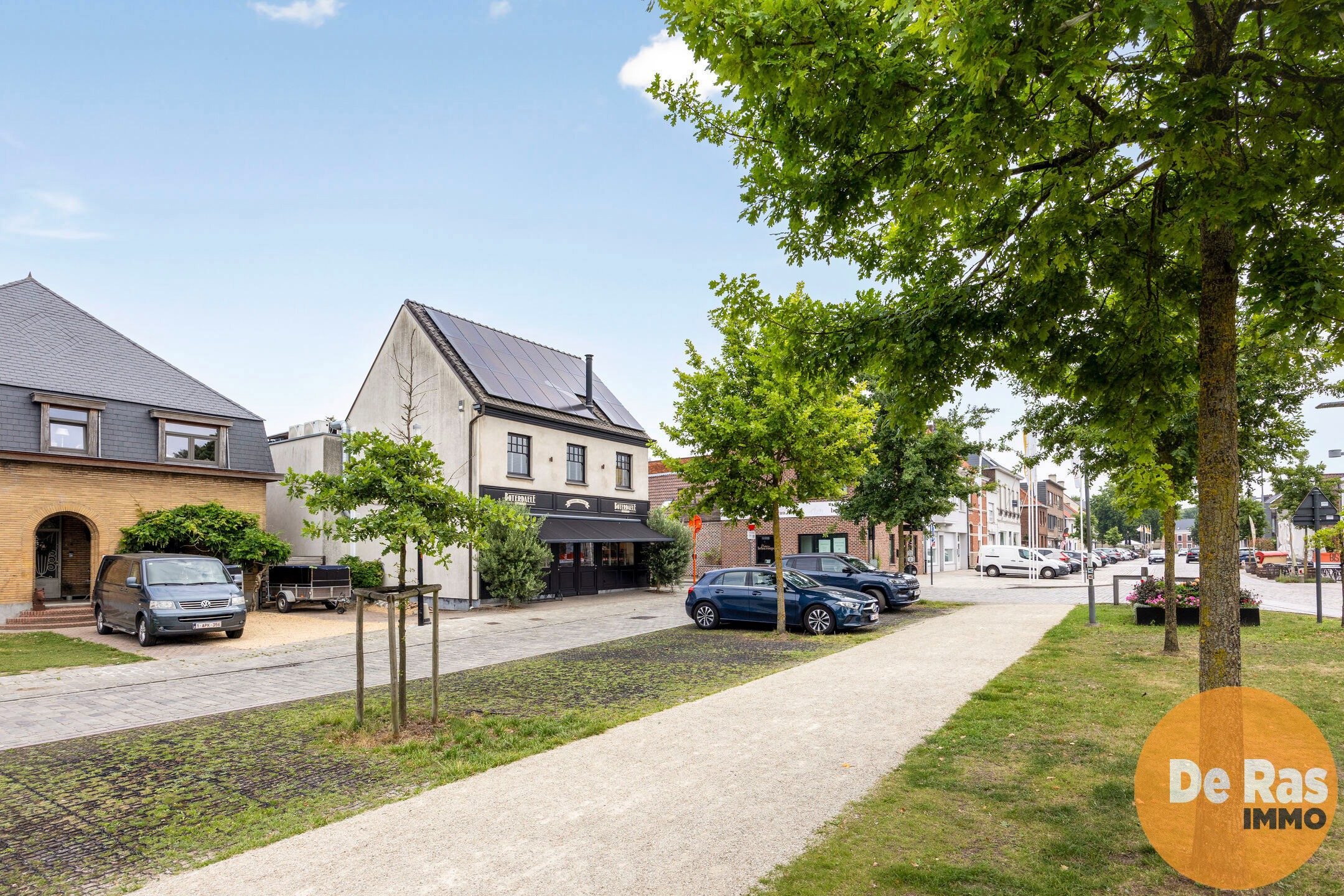 LAARNE - Bloeiende slagerij/traiteurzaak &amp; luxe duplexapp. - foto 5