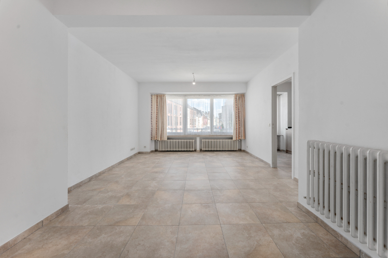 Gerenoveerd appartement met garage - foto 3