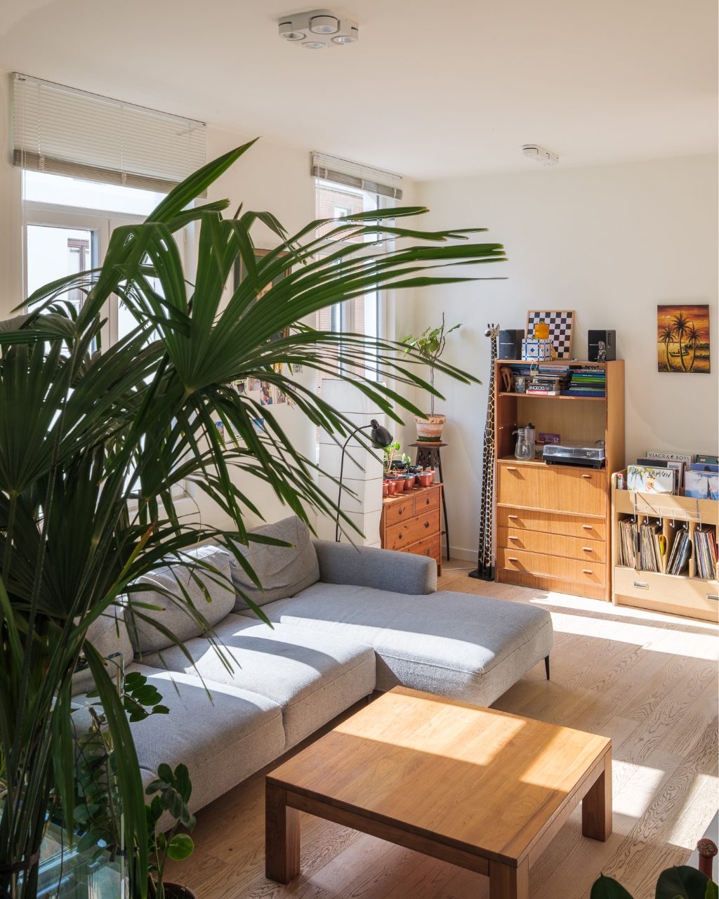 Hoekwoning met aangenaam volumespel, 3 slaapkamers, aparte fietsenberging en twee zongerichte terrassen, gelegen in de omgeving van Portus Ganda. - photo 5