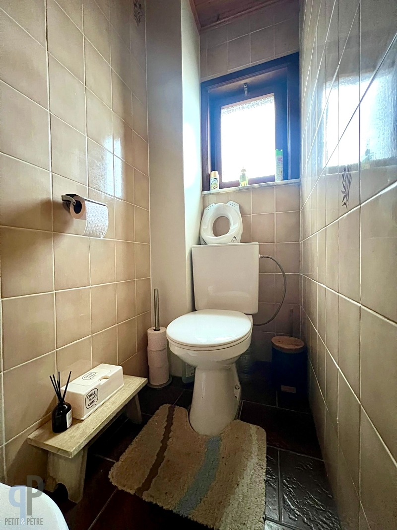 Ruime woning met 3 kamers, tuin en garage - foto 3