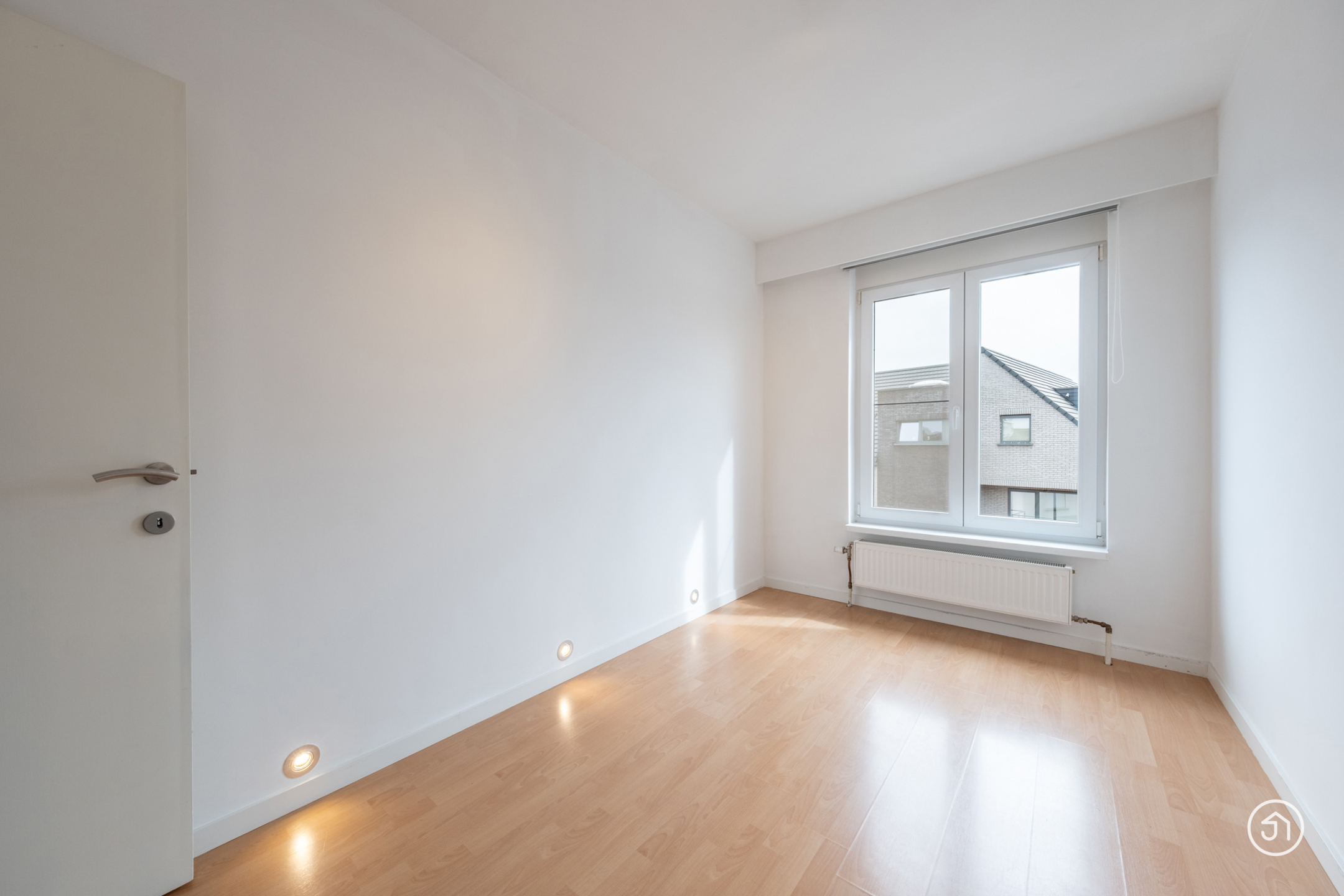 Modern appartement met garage op een rustige locatie - foto 5