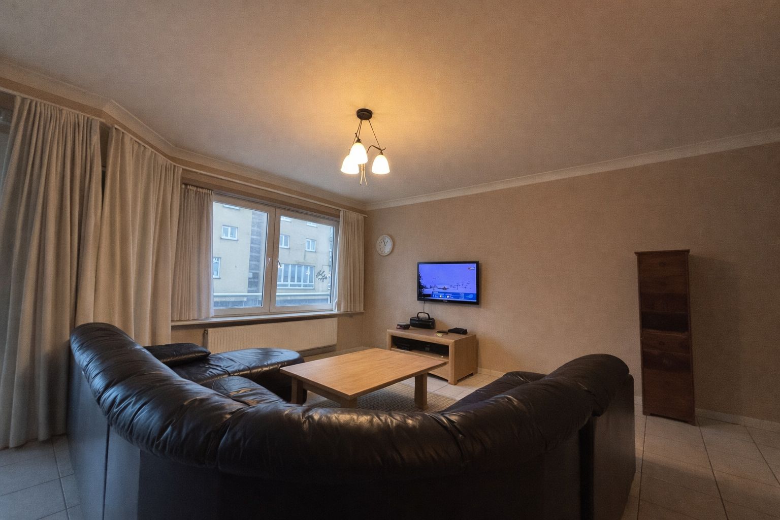 Centraal gelegen drieslaapkamerappartement te Blankenberge - foto 3