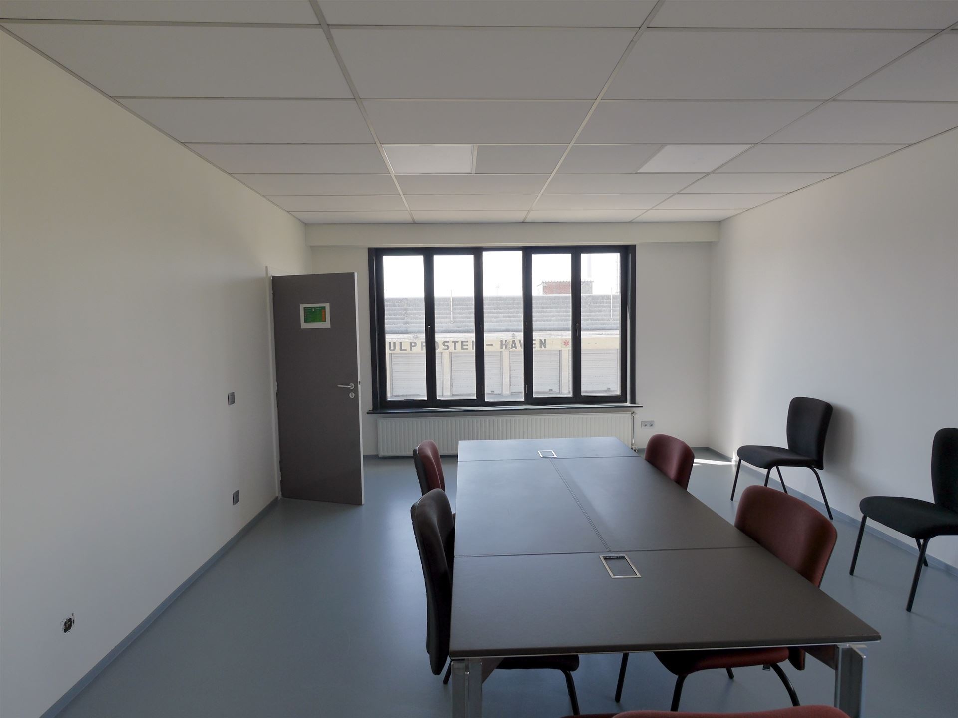 LAATSTE kantoor te huur van 75m² in de Haven van Antwerpen - foto 2