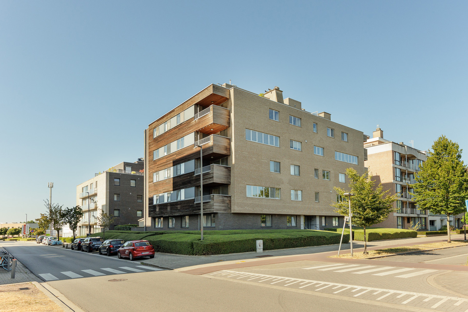 Ruim en lichtrijk 3-slaapkamerappartement (EPC B!) met 2 terrassen met optionele autostaanplaats te Wilrijk - foto 2