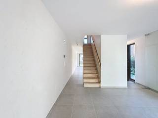 Halfopen nieuwbouwhuis te koop op een perceel van 206m² met 3 ruime slaapkamers. Deze woning is gelegen in de Veldstraat te Sint-Michiels (met...