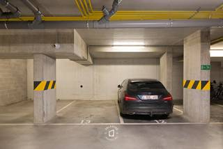 Garage à vendre à Jette