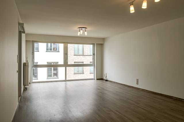 Instapklaar appartement met 2 slaapkamers, garage en berging te huur - foto 3