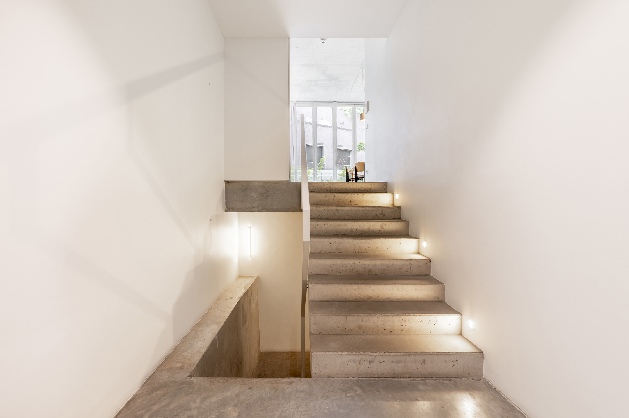 ANTWERPEN - Architecturaal Art Nouveau-pand top gerenoveerd - foto 4