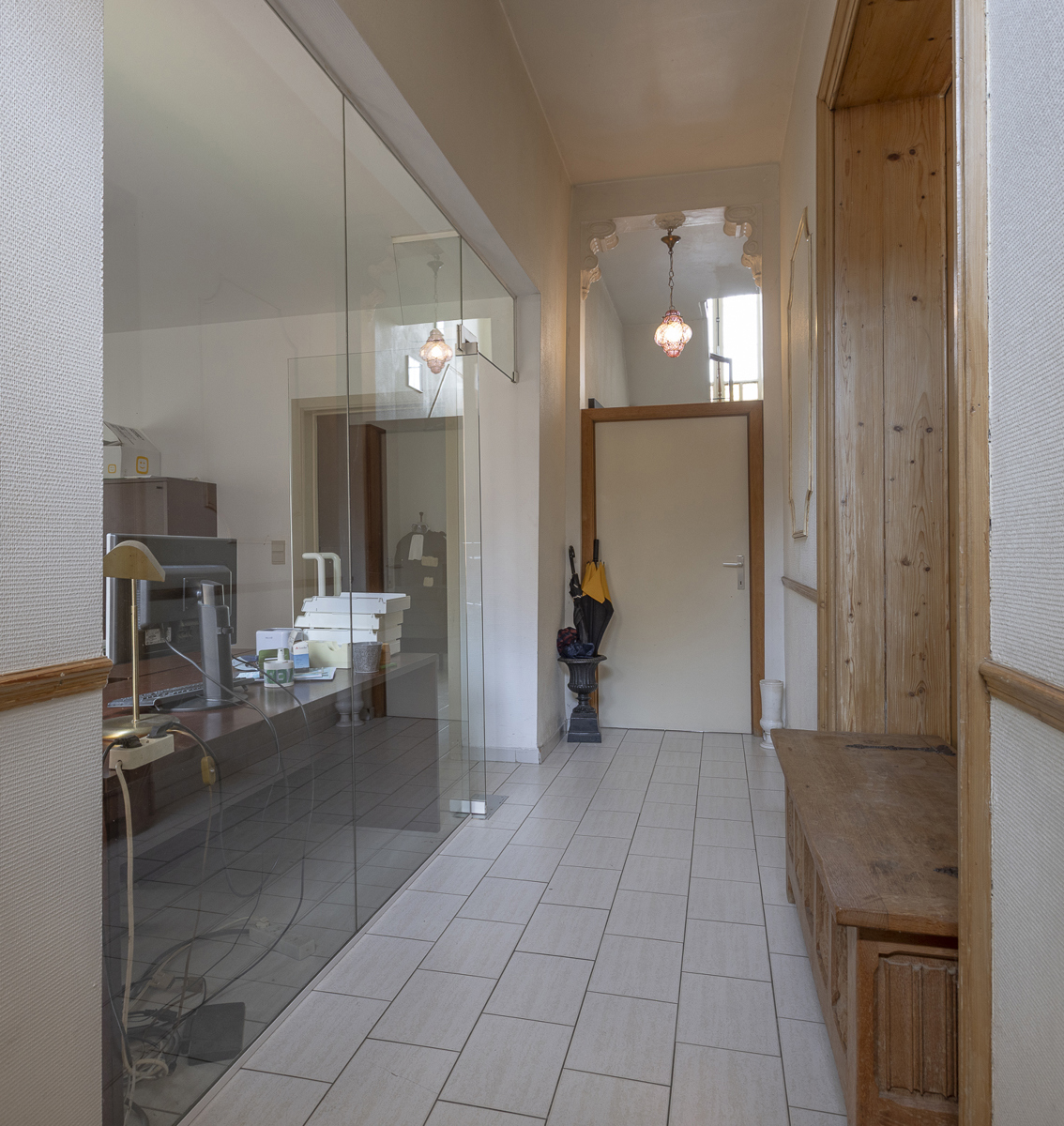 Karaktervolle woning met bureau in centrum Ternat - foto 3