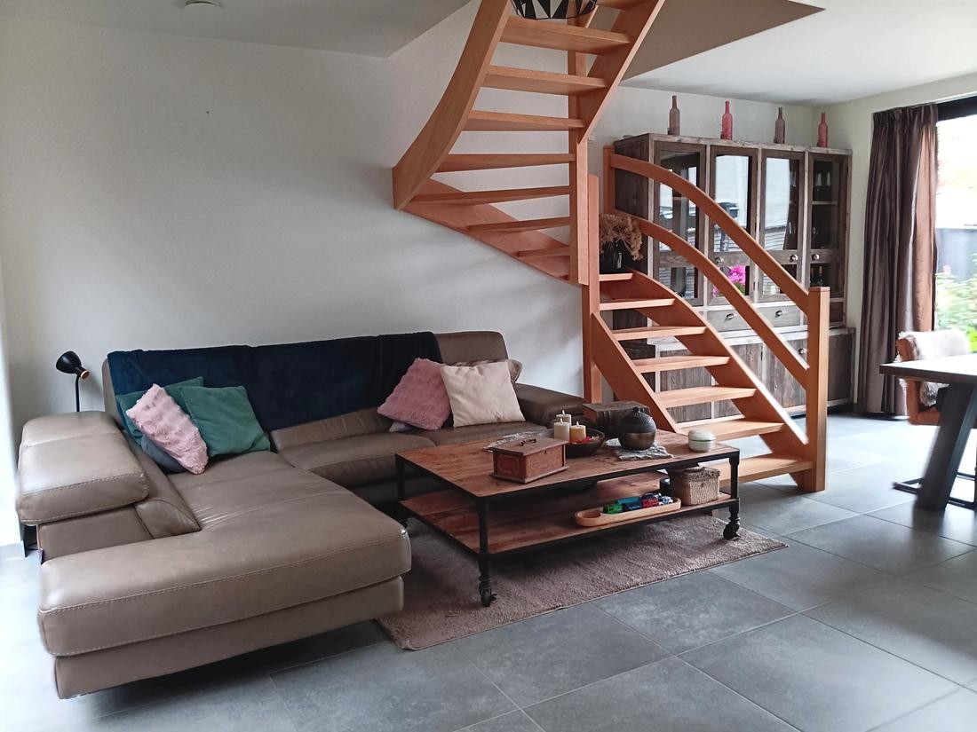 Moderne, zonnige en trendy BEN- woning met 4 slpk en tuin - foto 3