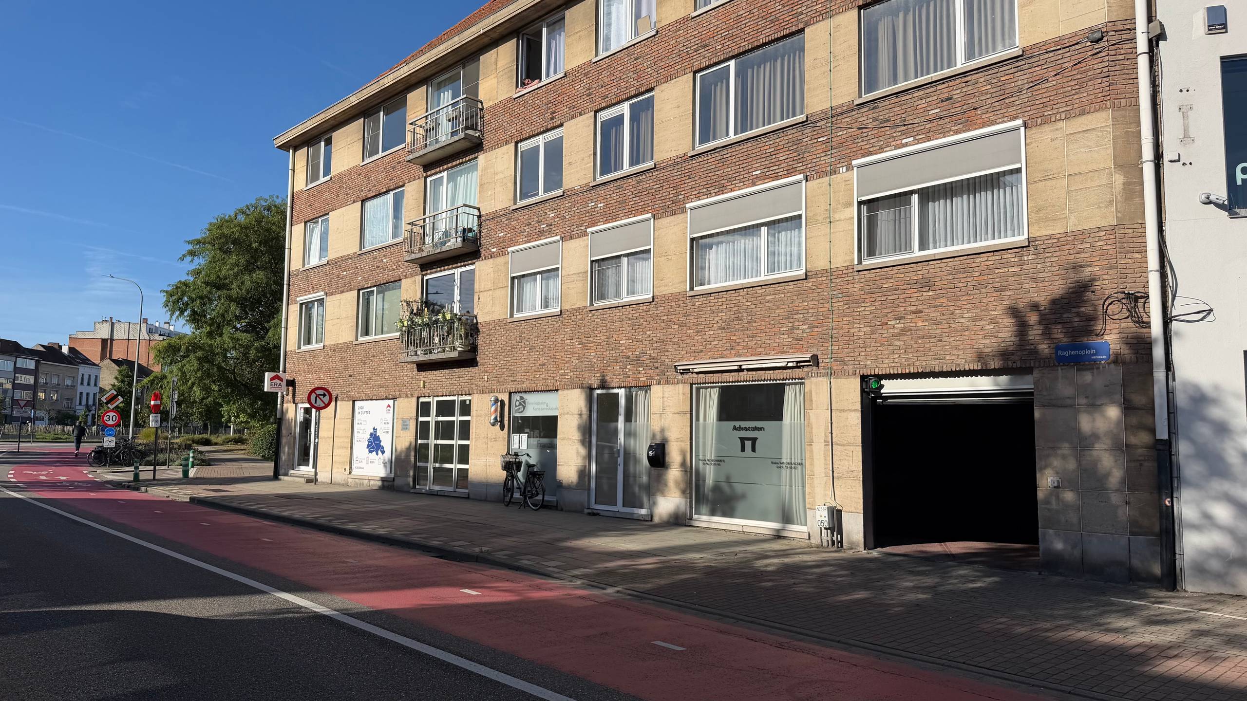 Garage for rent in Mechelen