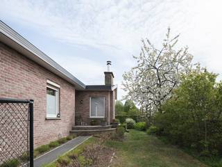 Deze gelijkvloerse woning is gelegen op het einde van een doodlopend straatje. Op wandelafstand van het centrum van Heusden,winkels en...