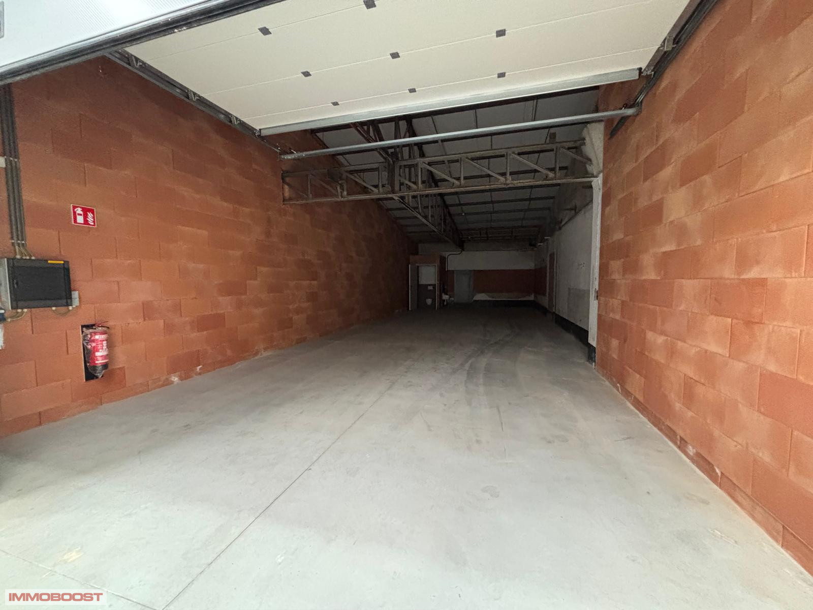 professionele MAGAZIJN - UNIT van 100m² - foto 4