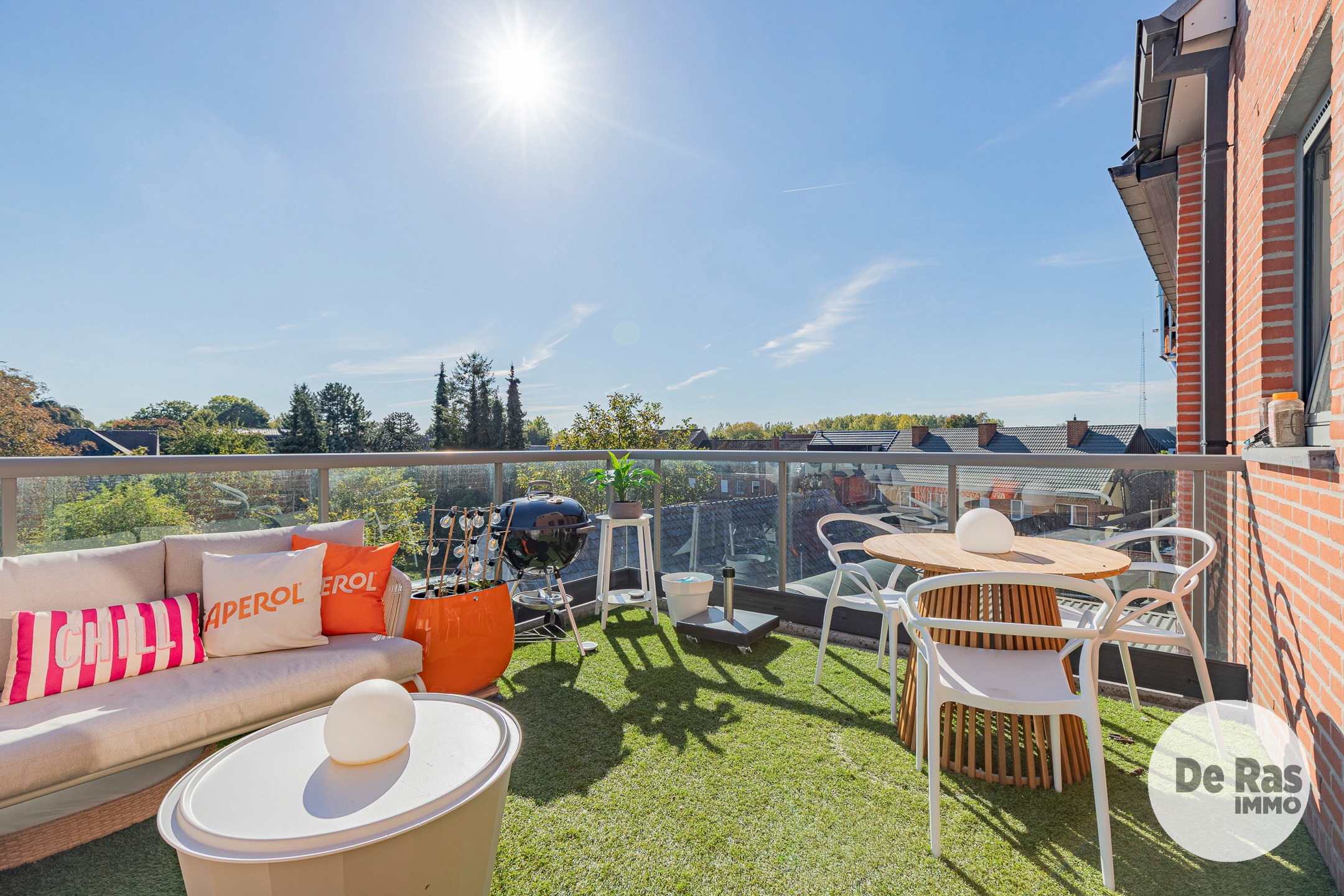 HERZELE - Recent appartement met 2 slpks, pal in het centrum - foto 1