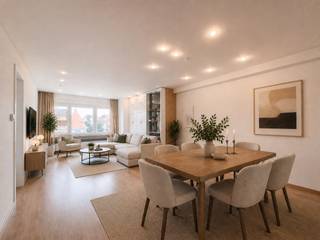 <p>Dit westgericht en ruim appartement met open zicht is centraal gelegen, vlakbij de zee, het Zegemeer en de Lippenslaan. Het appartement beschikt over een inkomhal met afzonderlijk gastentoilet, een ruime leefruimte en een keuken. Verder zijn er drie volwaardige slaapkamers en een aparte badkamer. Twee van de slaapkamers bieden toegang tot het terras aan de achterzijde van het gebouw. Dankzij de centrale ligging en de ruime indeling vormt dit appartement een uitstekende opportuniteit.<br />Er is een kelderberging inbegrepen.<br /><br />Aarzel niet om ons te contacteren voor meer info: tel.: 050 62 44 14 of via knokke@immax.be</p>