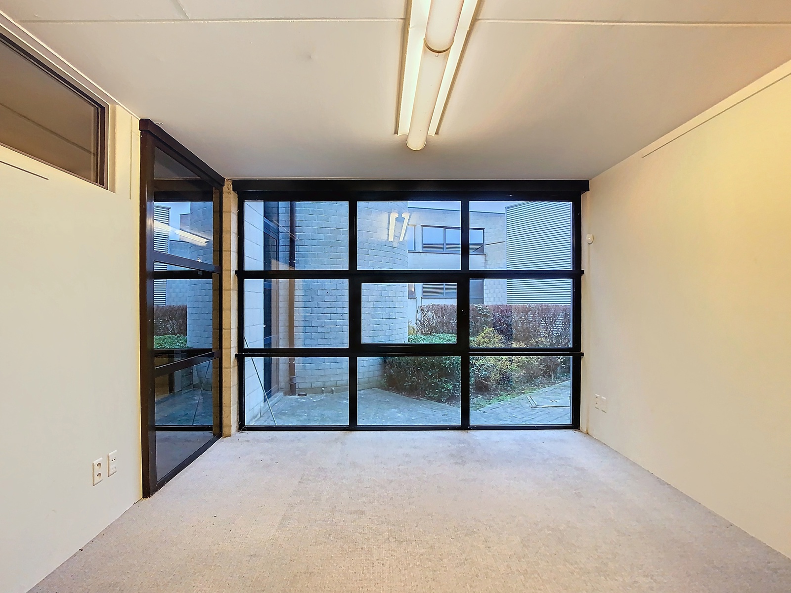 Commercial for rent in Leuven - photo 4