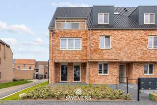 Voor meer info en foto’s, surf naar www.swevers.be – Modern nieuwbouwappartement op het gelijkvloers van een kleinschalige residentie met slechts...