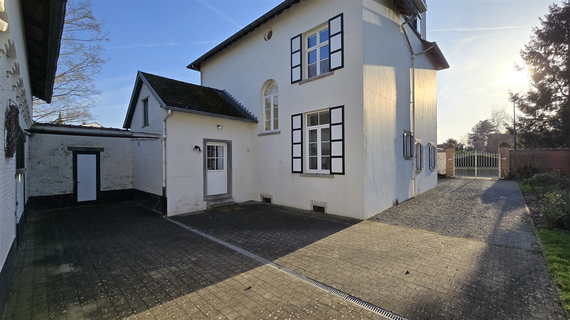 Prachtige, ruime villa met grote tuin te huur in Everberg - foto 3