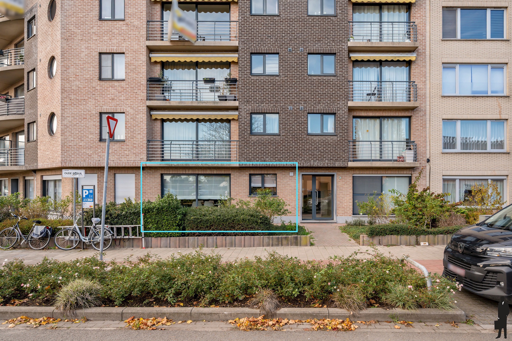 Apartment for sale in Antwerp with 3 bedrooms - photo 1