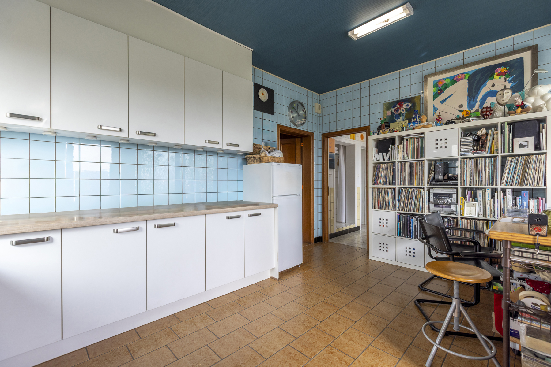 Ruime woning met 3 slaapkamers, grote garage en uitzicht. - foto 5