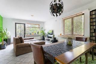 Bent u op zoek naar een appartement met 2 slaapkamers en voldoende buitenruimte in Brasschaat? Gevonden!Dit goed onderhouden appartement bevindt zich...