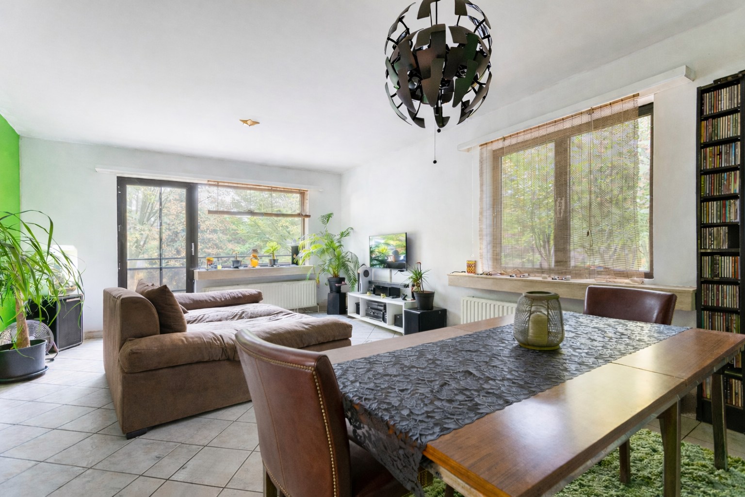 Appartement met 2 slaapkamers en groot terras - foto 2