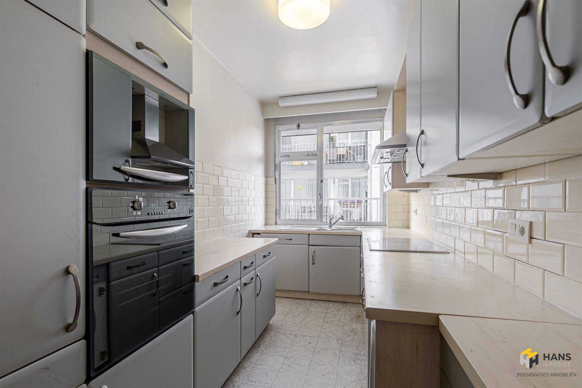 Te renoveren appartement (119 m²) met 3 slaapkamers en terras (5 m²) in Deurne. - foto 5