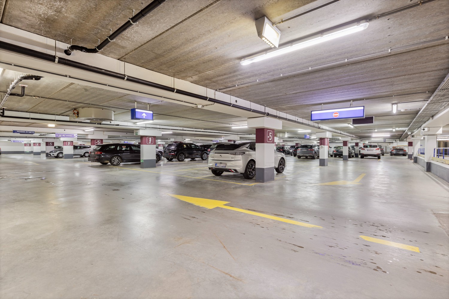 Autostaanplaatsen op toplocatie - foto 5