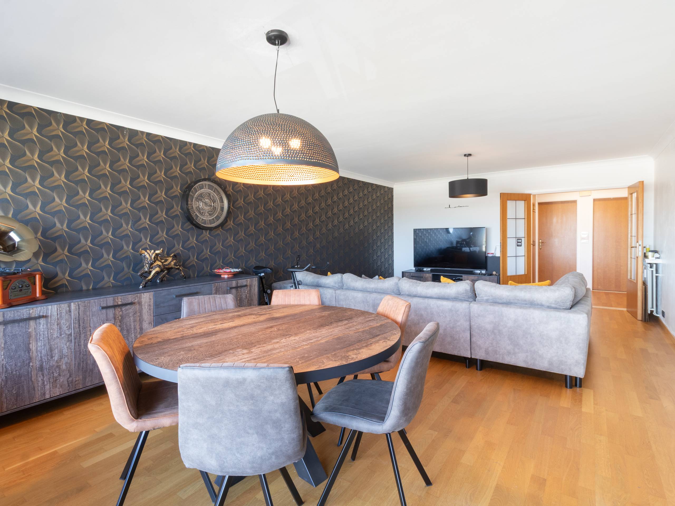 Instapklaar appartement met 2 terrassen in Deurne-Noord! - foto 1