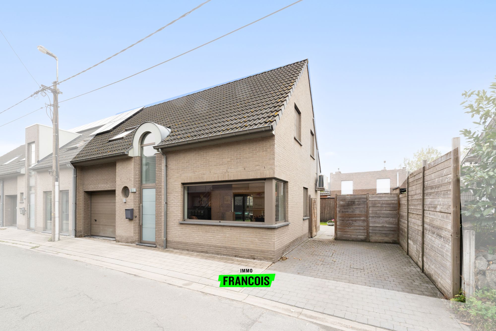 Hedendaags en energiezuinig: prachtige halfopen woning met 3 slaapkamers in Boekhoute - foto 2