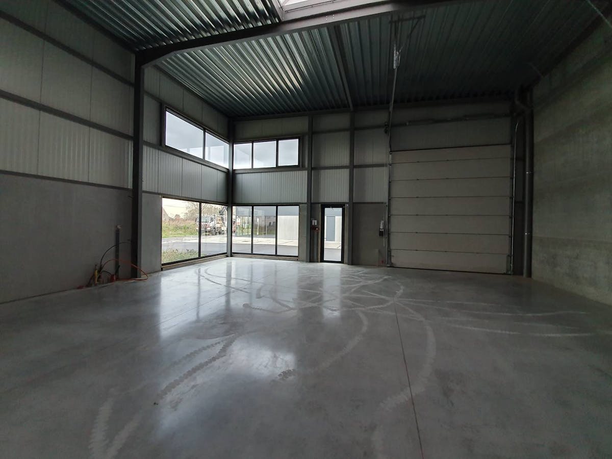 Entrepôt à louer à Wielsbeke - photo 2