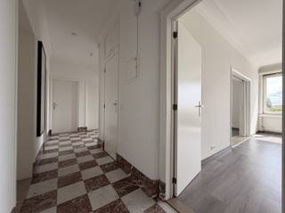 ANTWERPEN - Jan Van Rijswijcklaan: Zeer mooi gerenoveerd appartement van ca 155m² met 3 slaapkamers, 2 badkamers en...