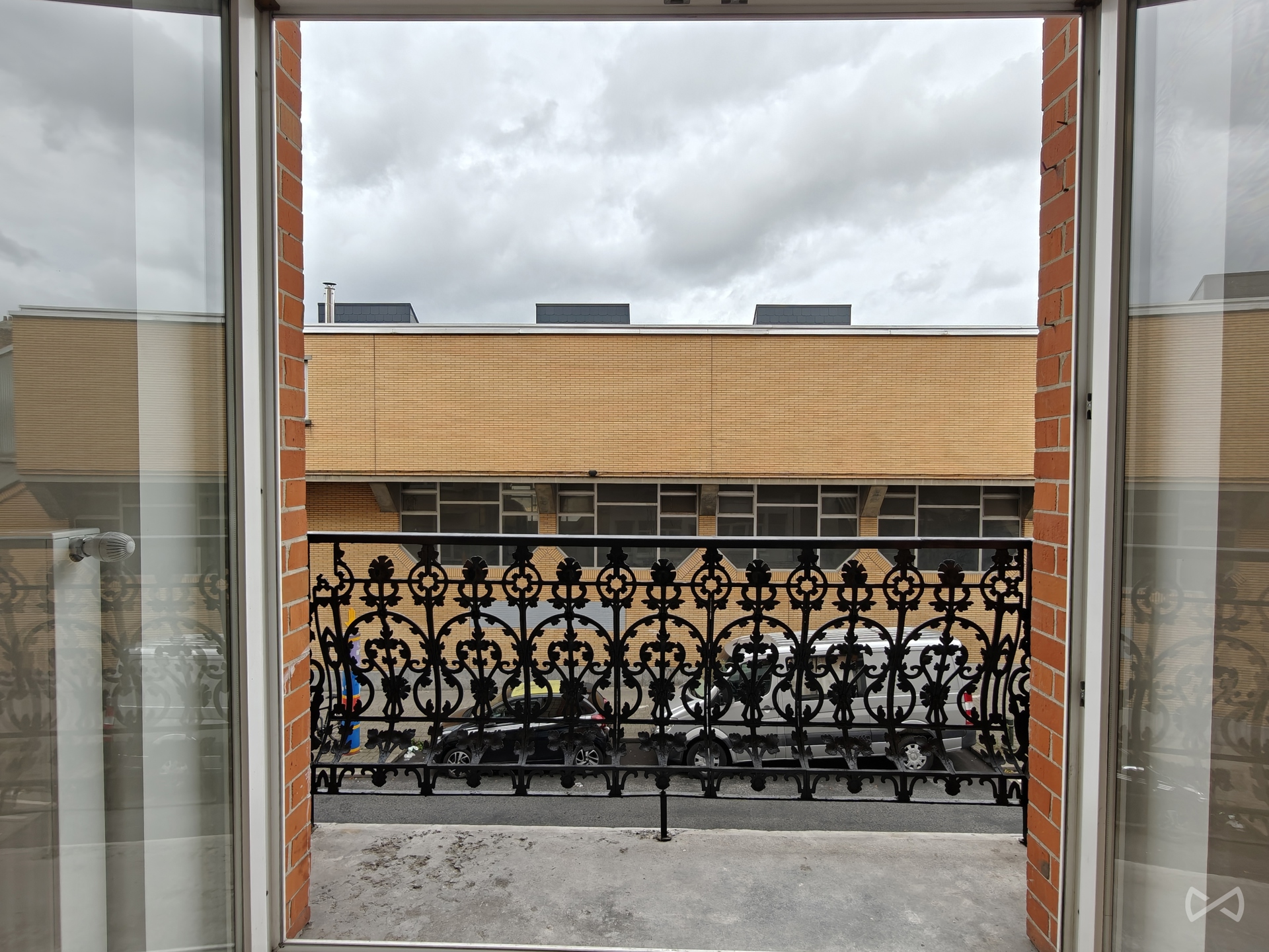 Apartment for sale in Sint-Gillis with 1 bedroom - photo 4