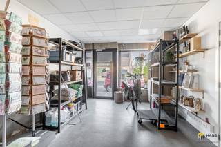 Handelshuis (87m²) met duplex appartement en tuin in Boom.Dit veelzijdige handelshuis geniet van een uitstekende ligging, grenzend aan De Schorre en...