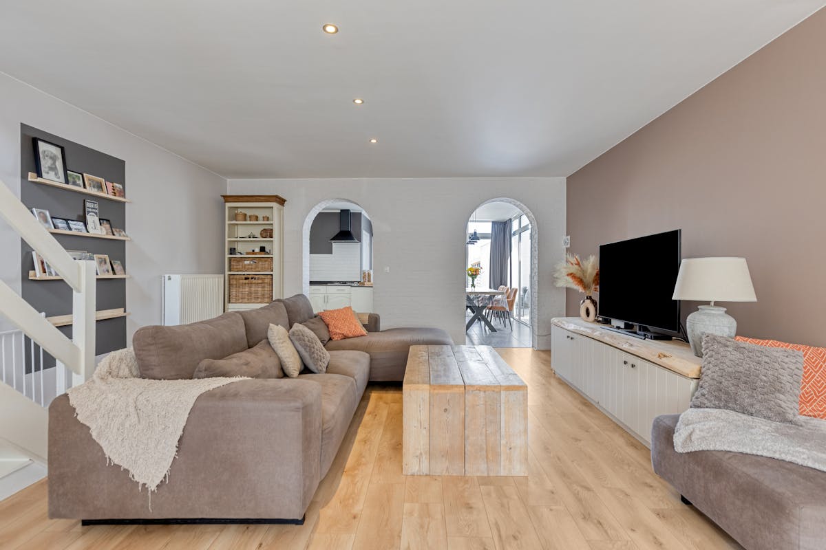 Maison rénovée à vendre dans le centre d'Essen - photo 5
