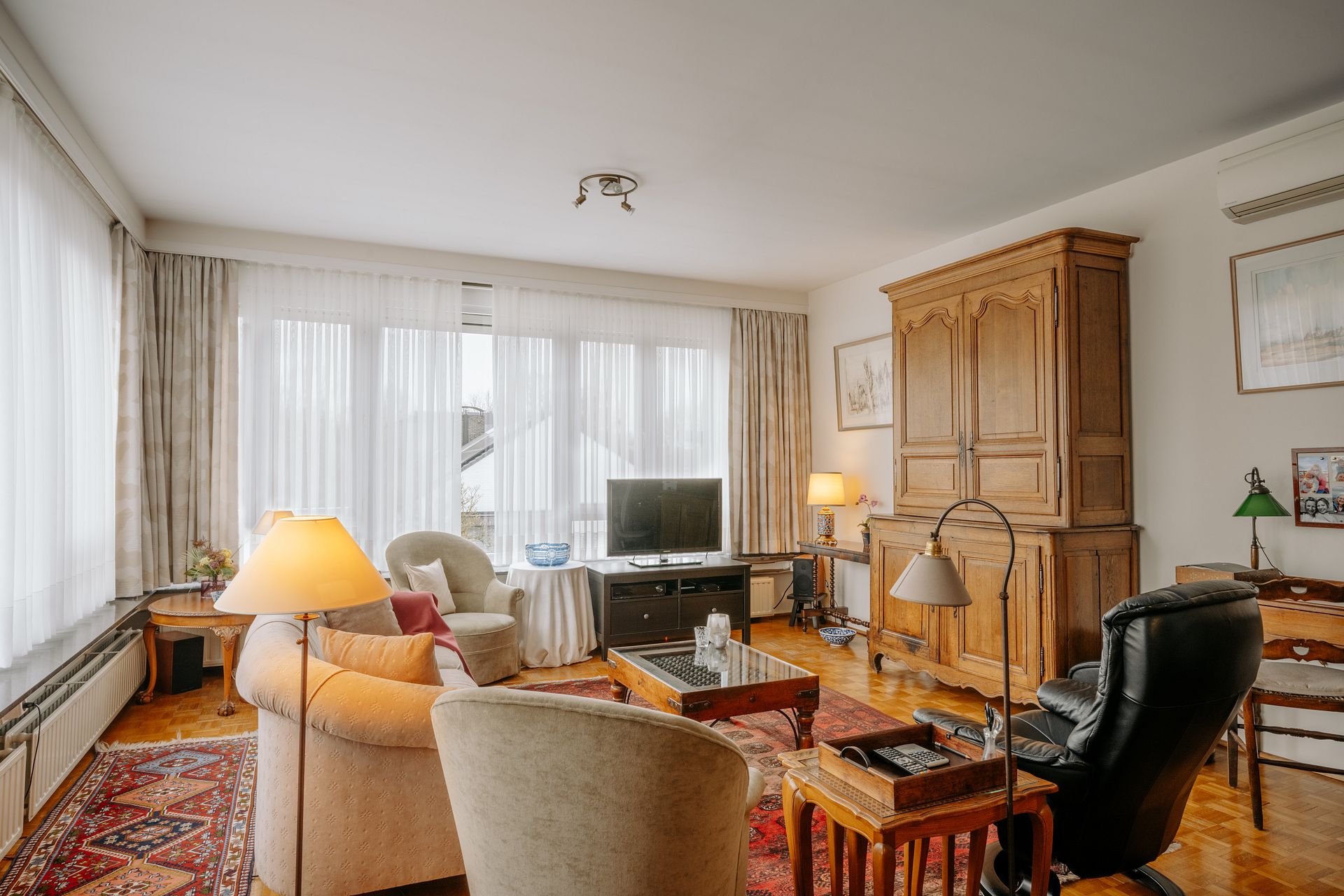 Apartment for sale in Antwerp with 3 bedrooms - photo 3