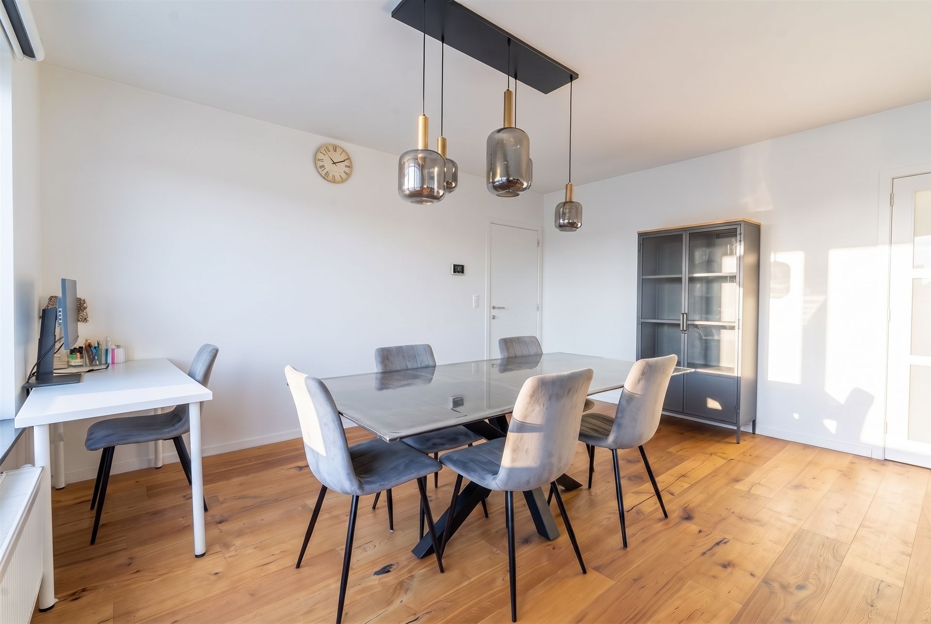Zeer ruim + lichtrijk gerenoveerd appartement! ☀️ - foto 5