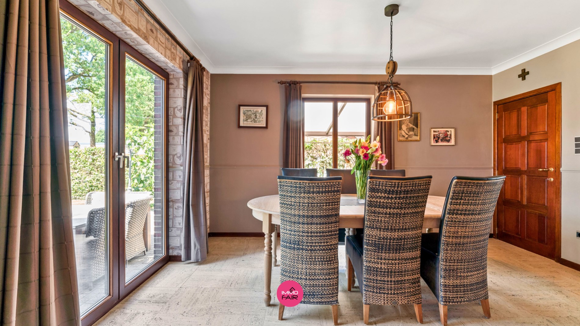 Ruime, charmante woning op een absolute toplocatie te Zutendaal - foto 4