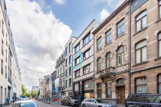 PLAN UW BEZOEK VIA VOLGENDE LINK: https://listed.mijnhuurprofiel.be/whise/7212312Bent u op zoek naar een stijlvol en luxueus ingericht appartement op...