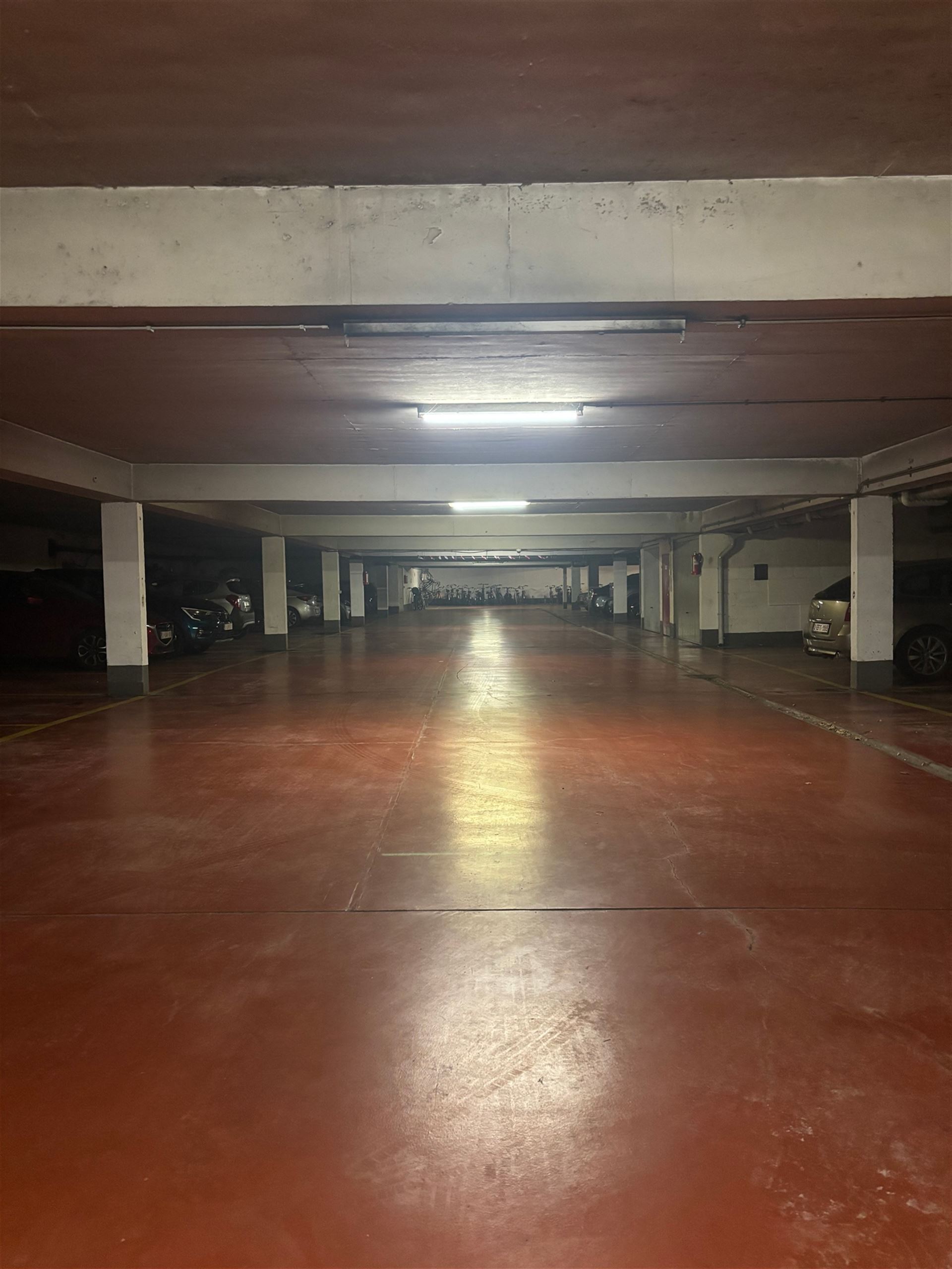 Ondergrondse autostaanplaats - foto 4