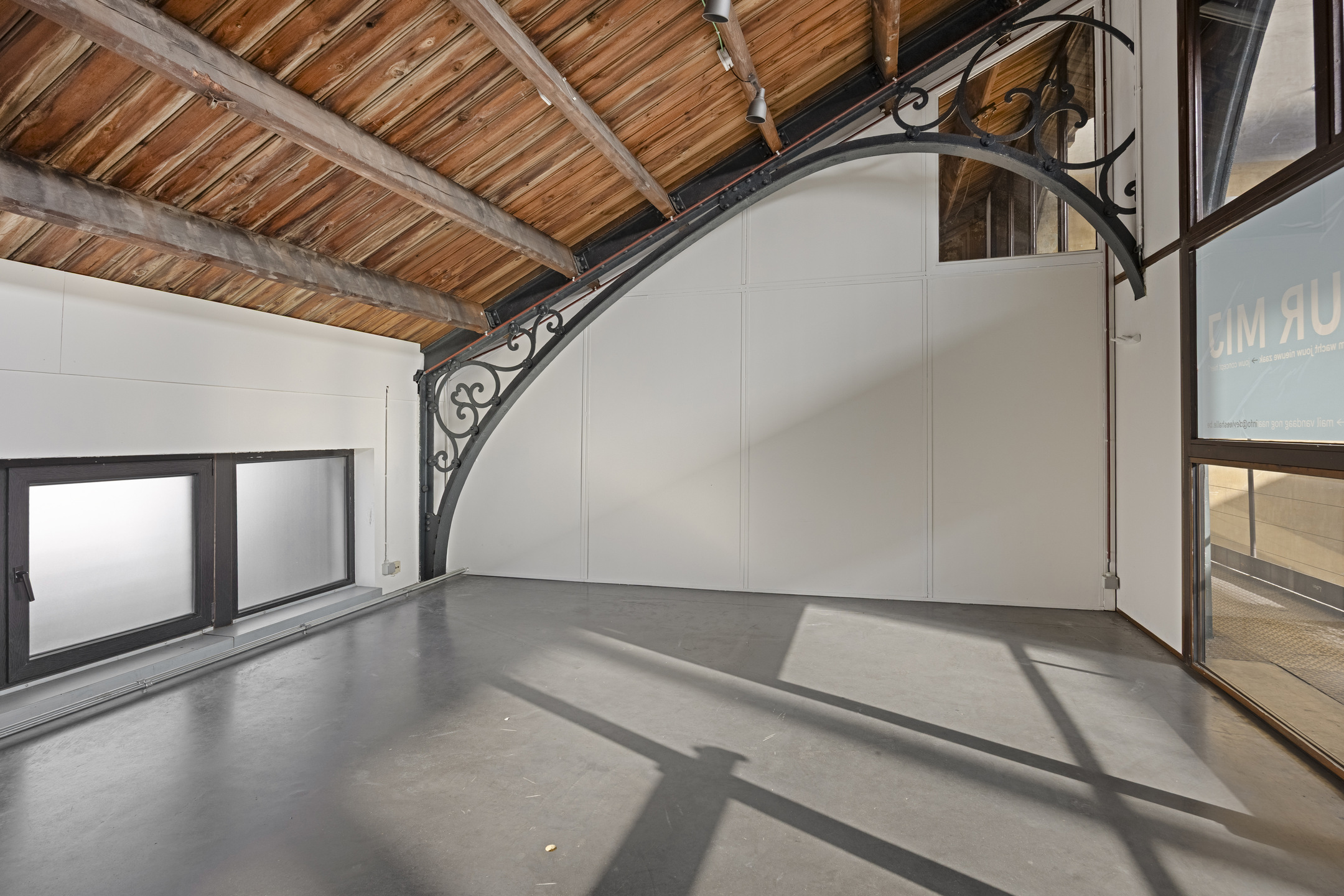 Te huur: Handelspanden op een prachtige locatie in Mechelen - foto 4