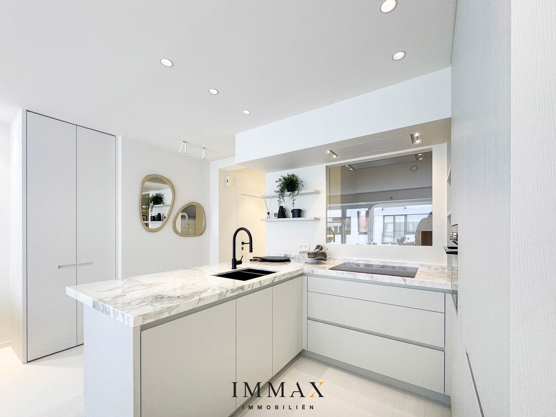 Magnifiek gerenoveerd 3-SLK appartement met zeezicht  - foto 3