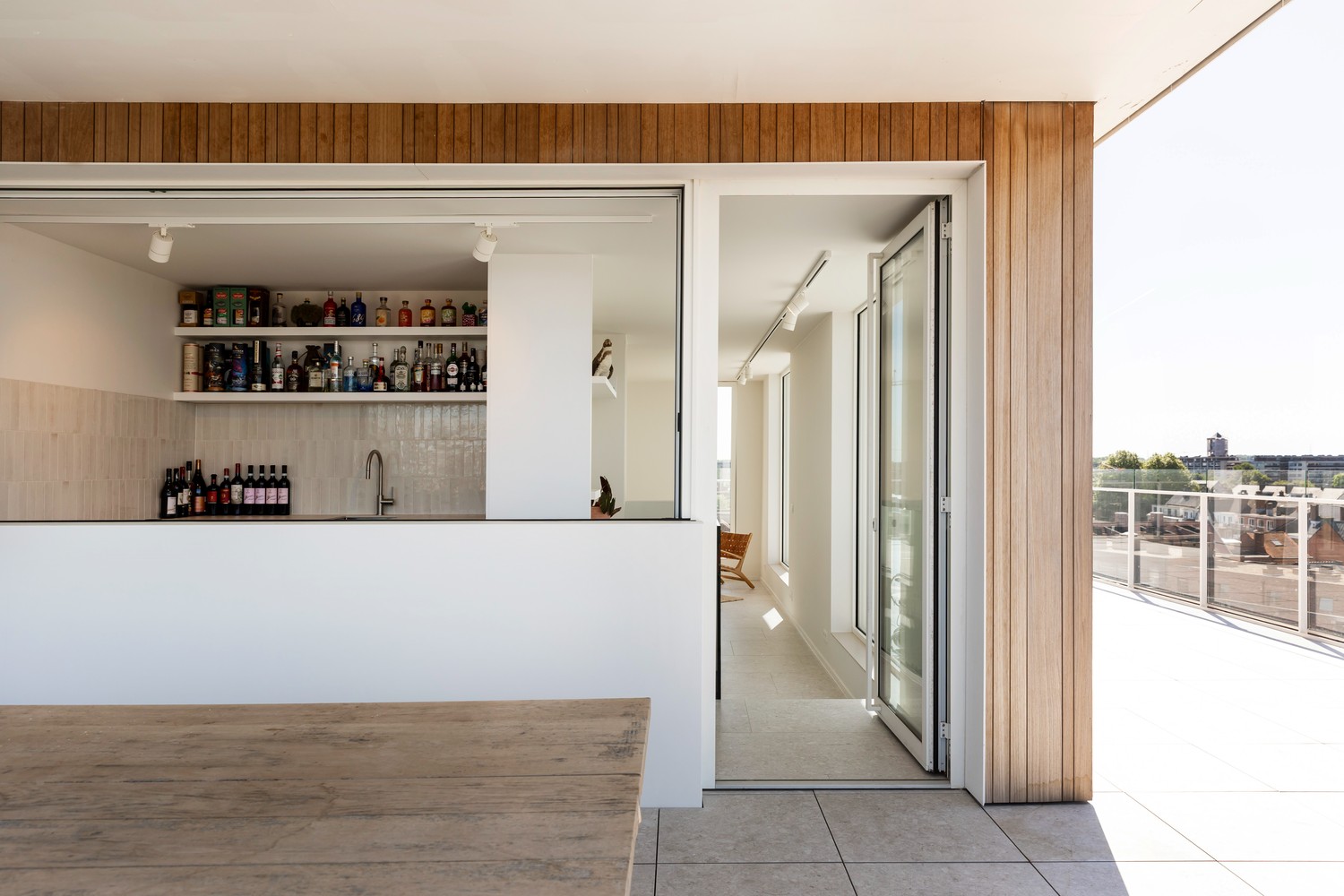 Exclusief duplex penthouse met fenomenaal terras en panoramisch stadszicht. - foto 3