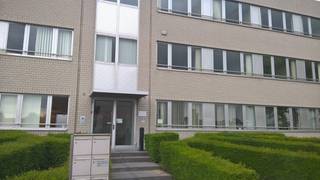 1.008 m² kantoorruimte te huur. Fantastisch gelegen langs de bedrijvige Luchthavenlaan en nabij de E19 te Vilvoorde. De instapklare...