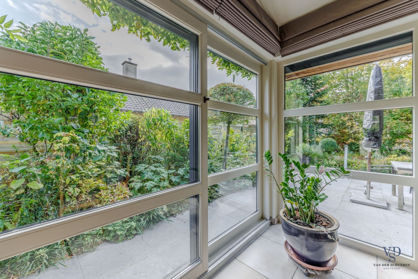 Stijlvol wonen in een doodlopend straatje. - foto 4