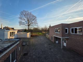 <p><span>immo Talenco sells at Baardegemstraat 9 – Opwijk this spacious family home of the type ‘triple gable’ with warehouse/workshop and office space on a plot of ± 21 are 50 ca. The main building offers a habitable surface of no less than 247 m² and includes 4 bedrooms, a pleasant living space, a kitchen area to modernize with breakfast corner, an office space and a separate storage space/workshop + garages of ± 300 m².</span><span> This property lends itself perfectly to combining living and working, the realization of a care home or second home in the outbuilding is also a possibility (permit issued). Ideal for independent activity, property with great potential.</span></p><p><span> </span></p><p><span>Ground floor</span><span>:<br />A</span><span>front garden, a paved driveway for several cars for the outbuilding (shed/atelier of ± 300 sqm, car parking in the courtyard, an entrance hall with large office space and a ground floor bedroom, a large office space also accessible through a separate entrance door. A luminous living space, a kitchen area to be renovated with breakfast corner, a bathroom to be renovated, storage space in the 4 garages, a spacious south-facing terrace laid in concrete bricks and a fenced garden guaranteeing the necessary privacy, a storage room with the possibility of creating an apartment.</span></p><p><span> </span></p><p><span>Second floor:</span></p><p><span>Through the staircase hall, one enters the night hall giving access to the 3 bedrooms and the attic spaces with expansion possibilities.</span></p><p><span> </span></p><p><span> </span></p><p><span>GENERAL FEATURES:</span><span><br />Asbestos certificate</span><span>: asbestos materials present – not urgent to remove<br />Car parking in front of the house and in the driveway <br />Glazing: high-efficiency glass in alu windows – fitted with shutters<br />Flooring: ceramic floor tiles, parquet floor in living area <br />Flooring certificate: Blanco Built in 1952<br />Building depth of house ± 13.45 m<br />CV: individual – CV natural gas <br />EPC: label F - 651 kWh/m²/year, UC:</span><span> 202410619-0003287526-RES1<br />Gable</span><span>width of</span><span>home ± 6.50 m <br />Nutility area of home: </span><span>±</span><span> 234 m² excluding garage <br />Flood susceptibility</span><span>:</span><span> <br />P-Score</span><span>and G-score A <br />Plot area: 21 are 50 ca  </span> <br />PV<span>EI not conforming to AREI<br />NewLine#Visits</span><span>by appointment: </span><span><br />Tel</span><span>. </span><span>Ilona Bewaert, 0496/22.02.66; </span><span><span>ilona@immotalenco.com</span></span><span> </span></p><p><span> </span></p><p><span> </span></p>